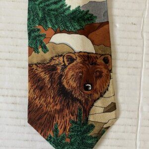 Vintage World Wildlife Fund (WWF) Grizzly Bear Men's Silk Necktie from 1991